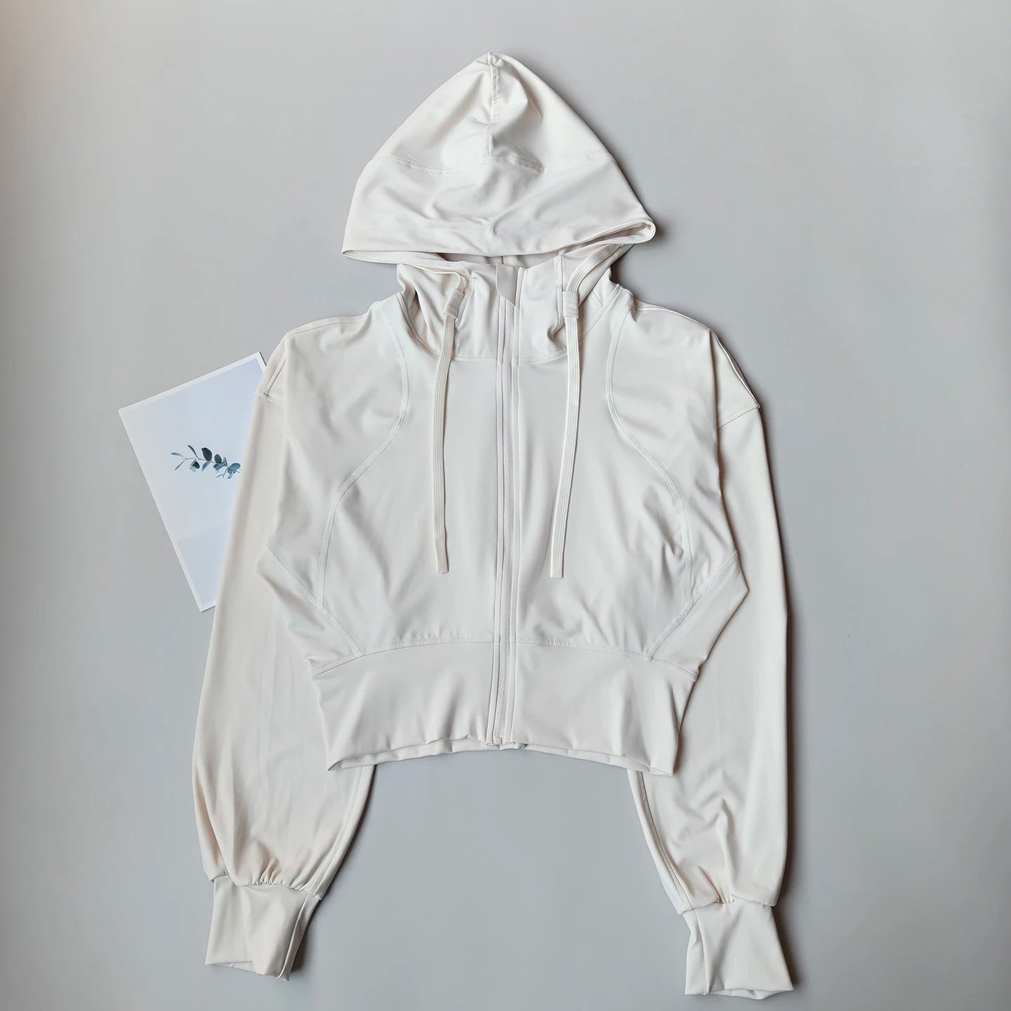 Nira Jacket – Silence in Motion