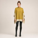 Bhumi – Poncho Camisola de Malha com Riscas e Gola Alta, Mostarda