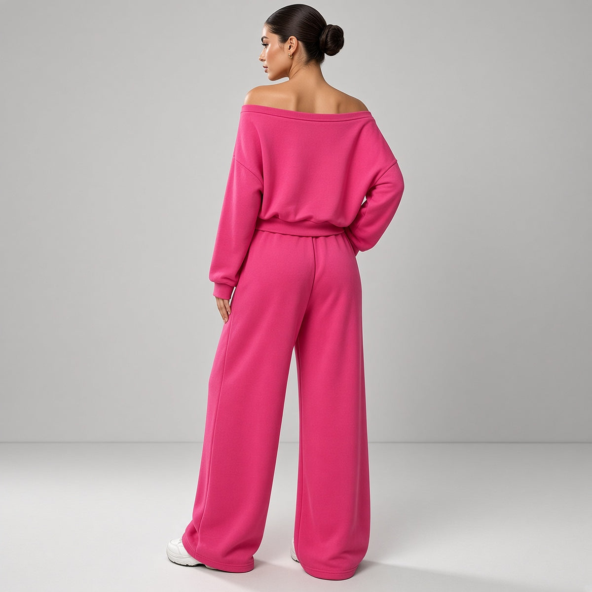 Hemanta – Conjunto Confortável com Camisola Ombro a Ombro e Calças de Cordão – Vista de costas