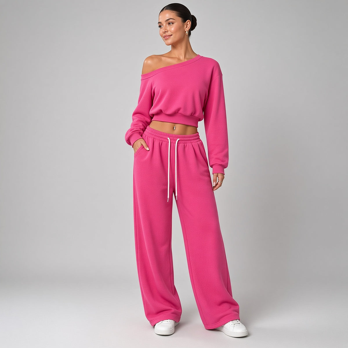Hemanta – Conjunto Confortável com Camisola Ombro a Ombro e Calças de Cordão – Vista de lado