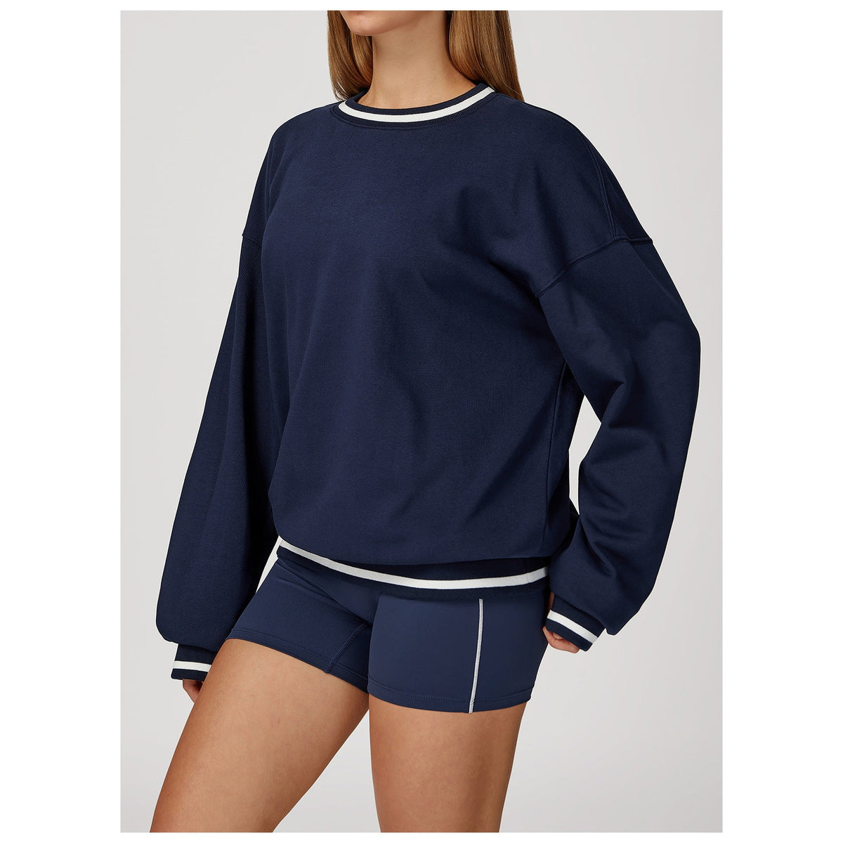 Camisola Shlama Ease azul-marinho com calções a condizer – vista de frente