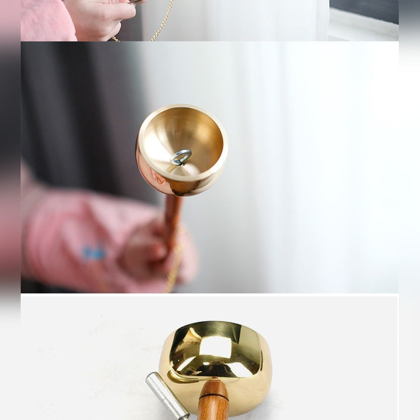 Sino de meditação Galdur Bells dourado em dois ângulos – detalhes