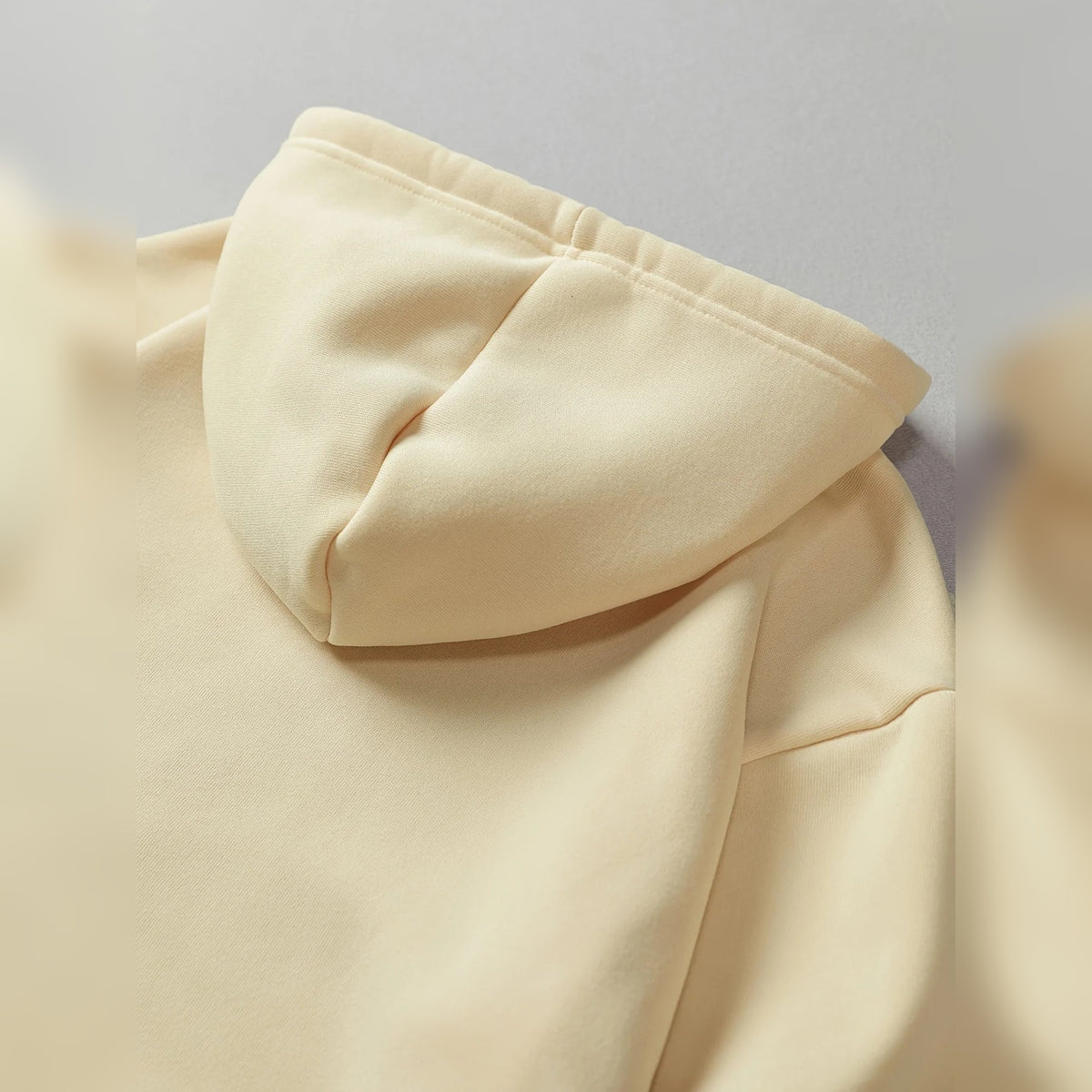 Capuz da sweatshirt SunMoon Harmony bege – detalhe