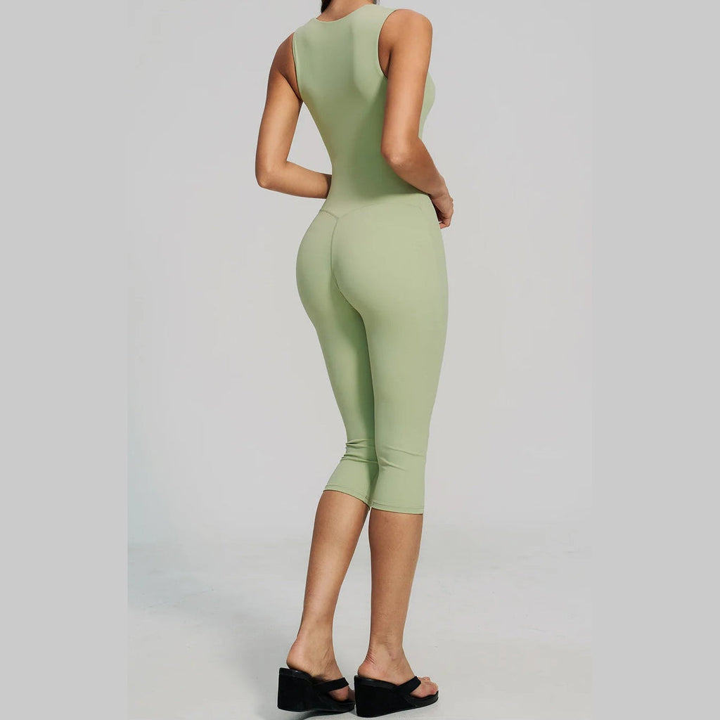 Macacão Evolve One verde de alças com perna corsário – vista de costas