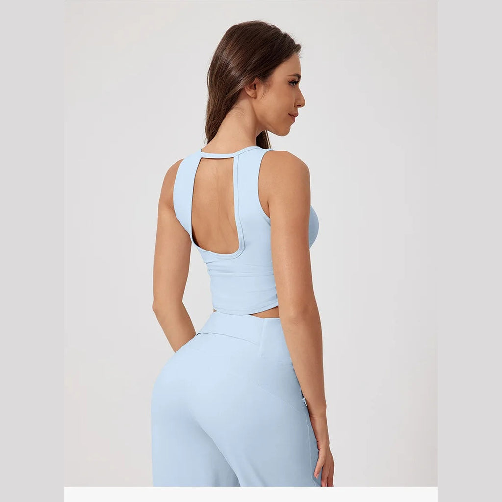 Top Sky Serenity azul com costas abertas – vista de costas