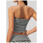 Top cai-cai Prana Stripe preto e branco às riscas – vista de costas