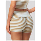 Calções Prana Stripe caqui às riscas – vista de costas