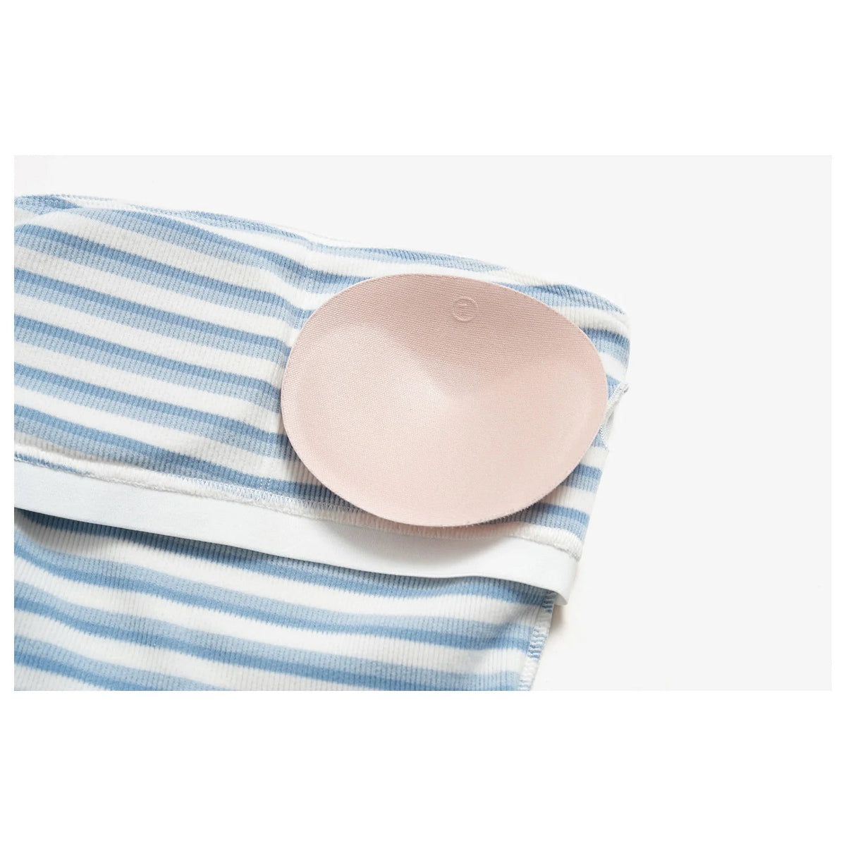 Almofada removível do top Prana Stripe azul-claro às riscas – detalhe
