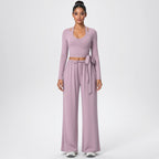 Dhara – Conjunto de Yoga com Top de Manga Comprida e Calças Largas – Cor Roxo