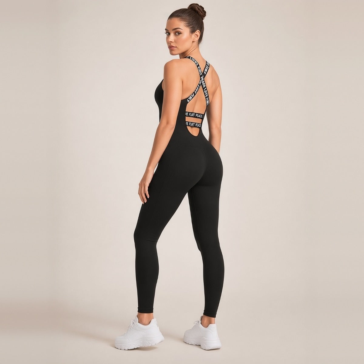 Aether Jumpsuit — Leveza e Essência – capa em estúdio