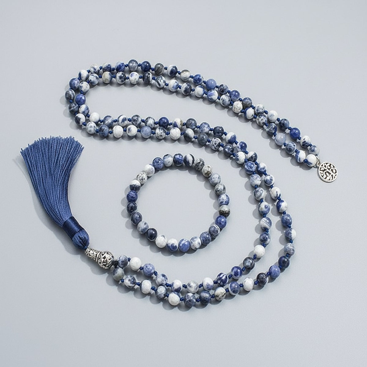 Blue Spirit — 108 Contas de Sodalita para Meditação e Harmonia – capa em estúdio
