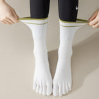 Five-Toe Non-Slip Yoga Socks – Comfort and Stability for Training