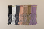 Five-Toe Non-Slip Yoga Socks – Comfort and Stability for Training