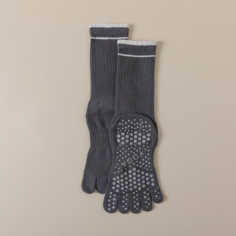 Five-Toe Non-Slip Yoga Socks – Comfort and Stability for Training