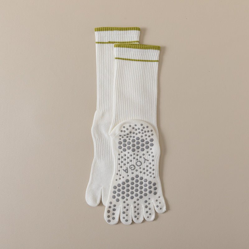 Five-Toe Non-Slip Yoga Socks – Comfort and Stability for Training