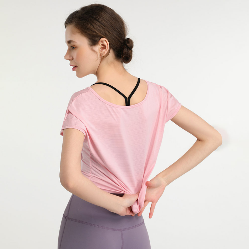 Camiseta Corta de Yoga – Libertad y Ligereza con Estilo