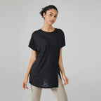 ZenTee – Camiseta de mujer ligera para yoga, running y entrenamiento con estilo
