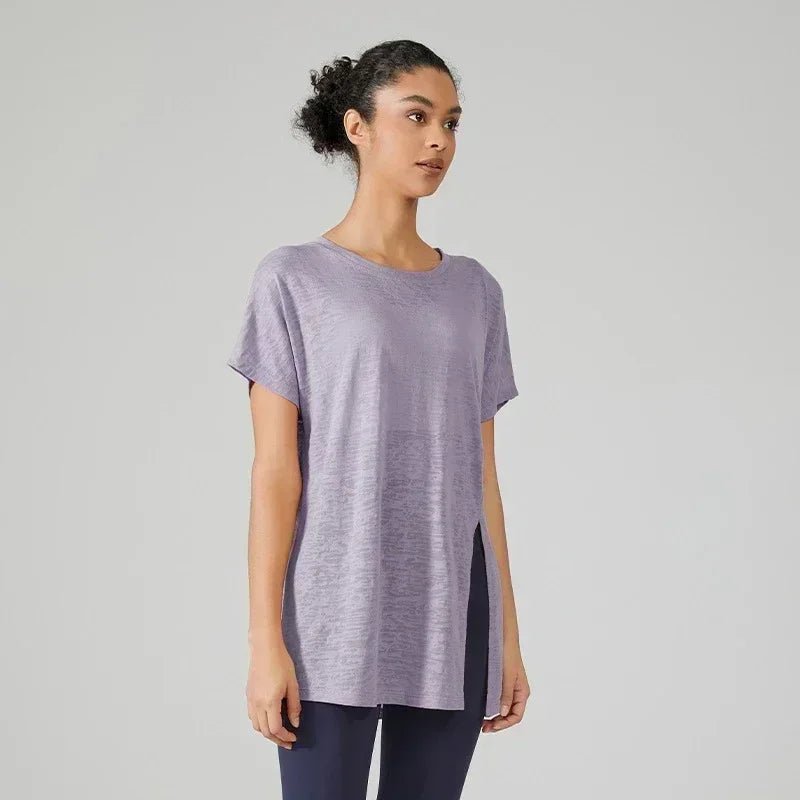 ZenTee – Camiseta de mujer ligera para yoga, running y entrenamiento con estilo