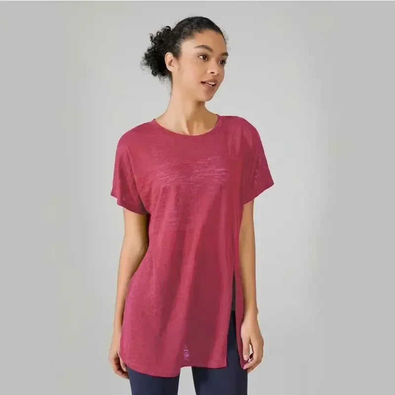 ZenTee – Camiseta de mujer ligera para yoga, running y entrenamiento con estilo