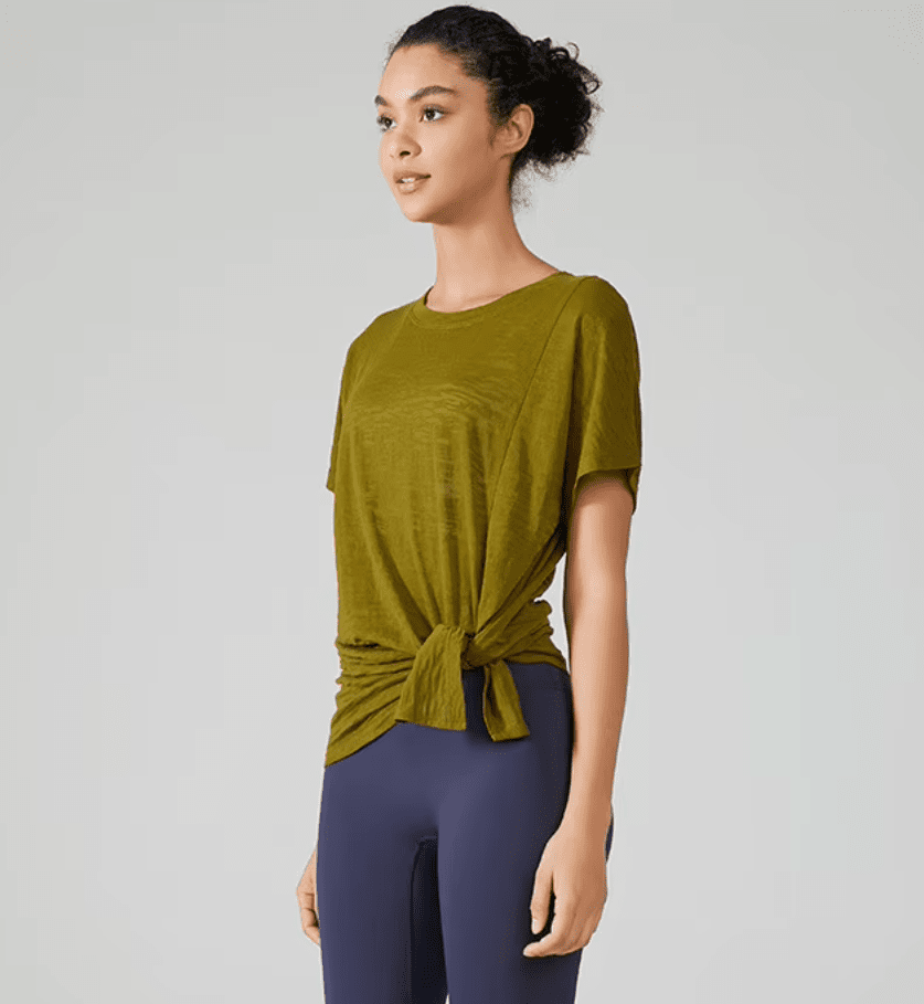 ZenTee – Camiseta de mujer ligera para yoga, running y entrenamiento con estilo