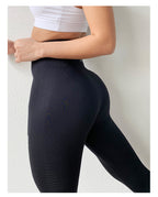 NaturaLine – Capri Leggings with Elastic Bands and Seamless Fit