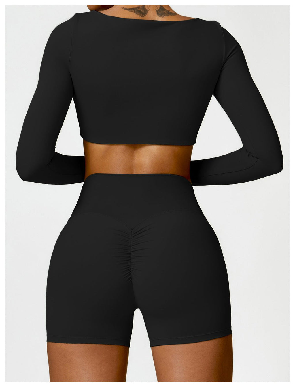 Sutra Fit – Blusa de rendimiento con diseño femenino para movimiento y confort