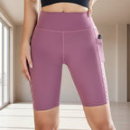 Elementa Glide — Shorts de punto de cintura alta con bolsillo invisible y estilo contemporáneo