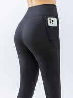 Pantalones Prithvi — Solidez y Suavidad