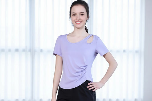 Tavora Flow Tee — Wellness in Motion