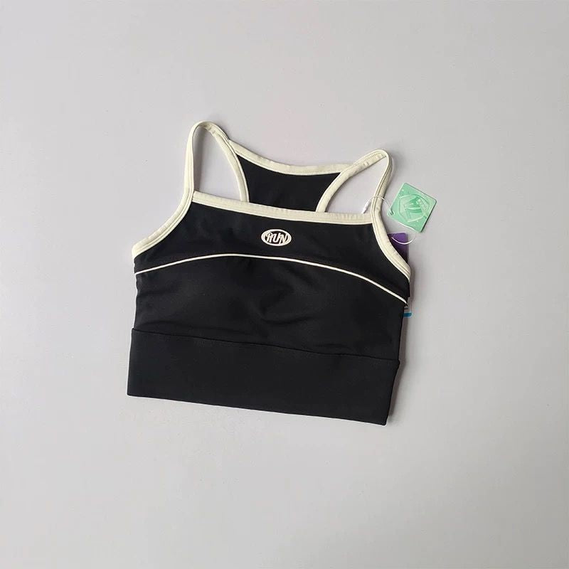 Forma Liora — Rooted and Fluid