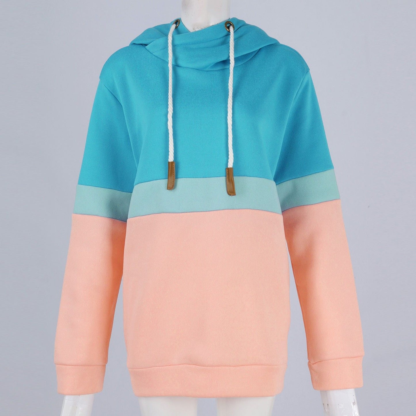 Avelya Hoodie — Personalidade e Conforto