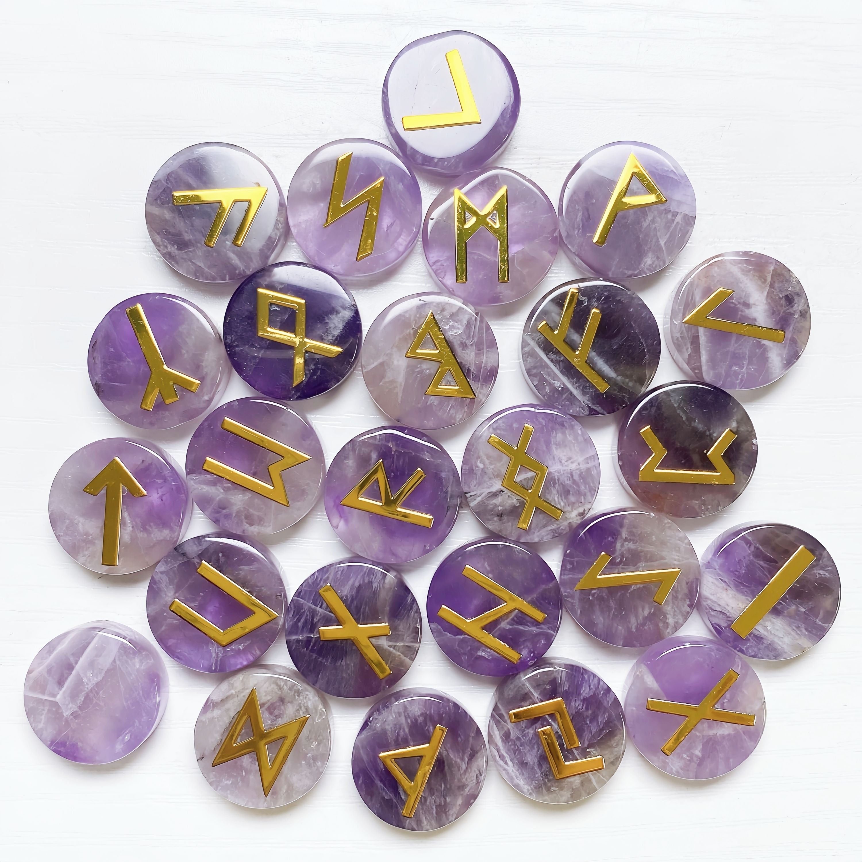 Futhark Stones — Símbolos Sagrados de Sanación y Protección