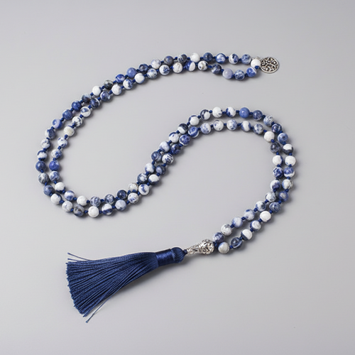 Blue Spirit  — 108 Contas de Sodalita para Meditação e Harmonia