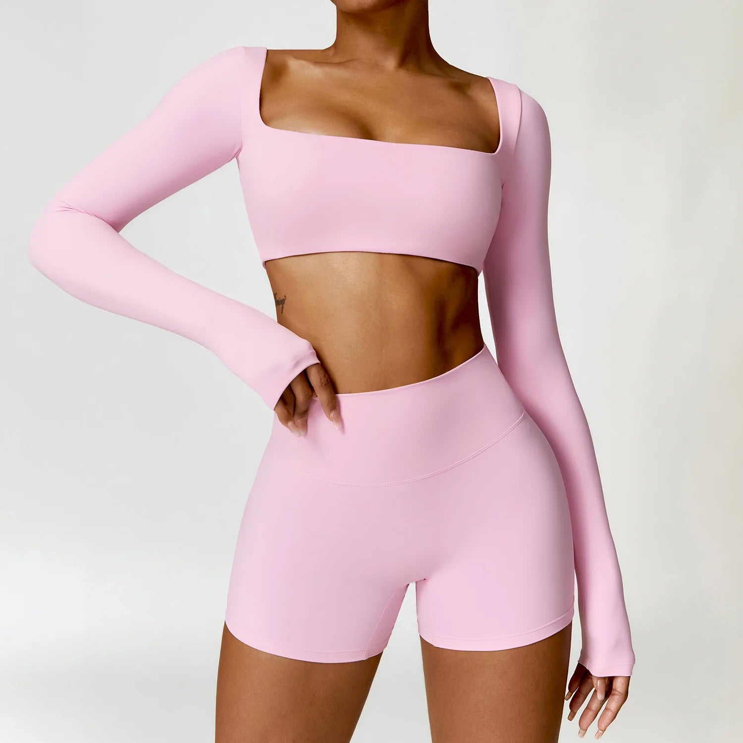 NirvaFit – Pantalones de Yoga Slim para Energía y Estilo Natural
