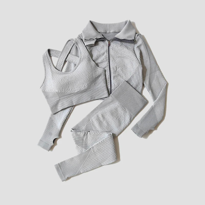 Eternal Flow Set – Seamless Yoga Set 2/3 Pieces 