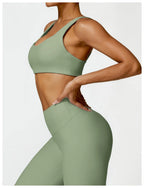 NirvaFit – Pantalones de Yoga Slim para Energía y Estilo Natural