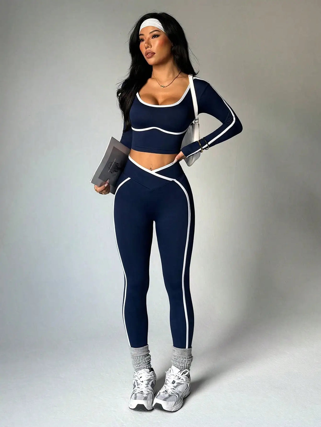 Presence Set – Dressing the Body, Honoring the Movement