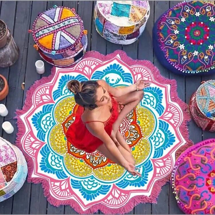 Mandala Flow – Round Tapestry for Yoga and Meditation