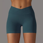 Bindu Curve – Shorts with a V-shaped waist and body focal point.