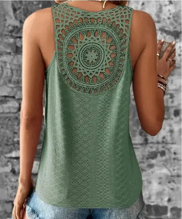 Elara Lace Tee – Leveza e Elegância