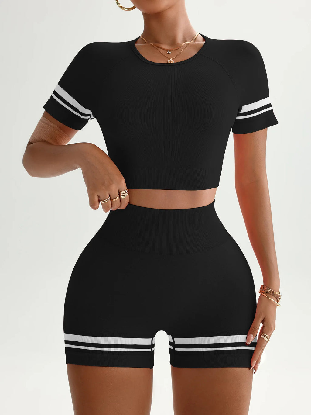 Azmira Active Set – Intensity and Movement