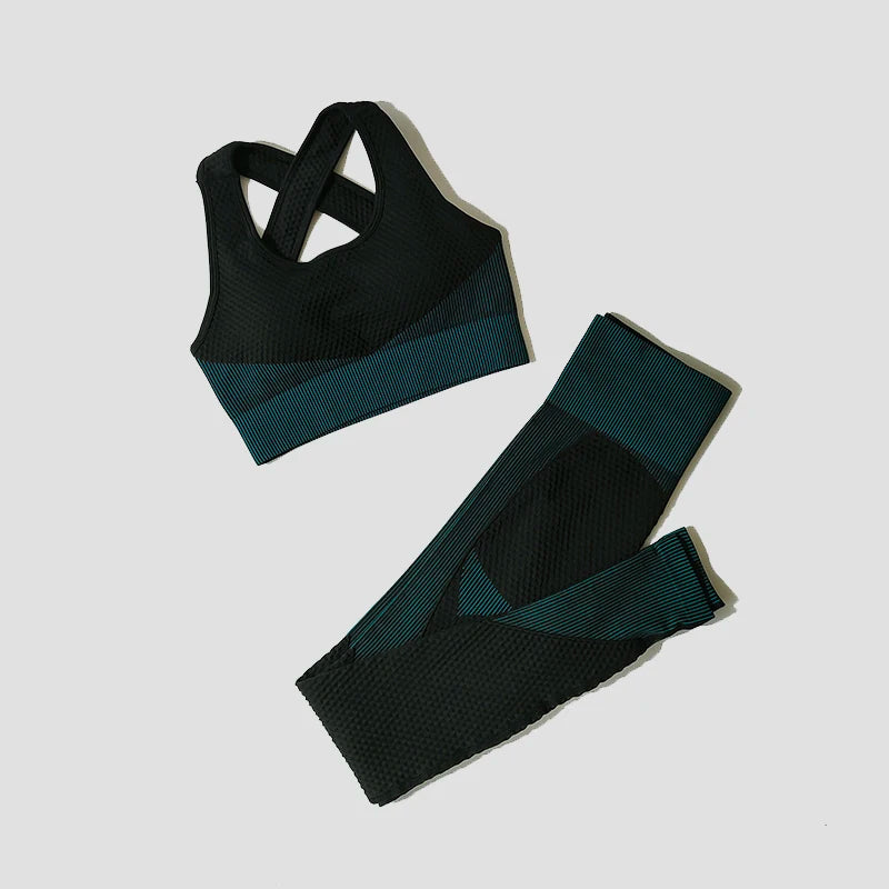 Eternal Flow Set – Seamless Yoga Set 2/3 Pieces 