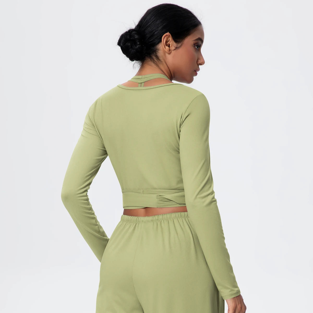 Top Shakti Whisper – Energía Femenina Suave y Fluida