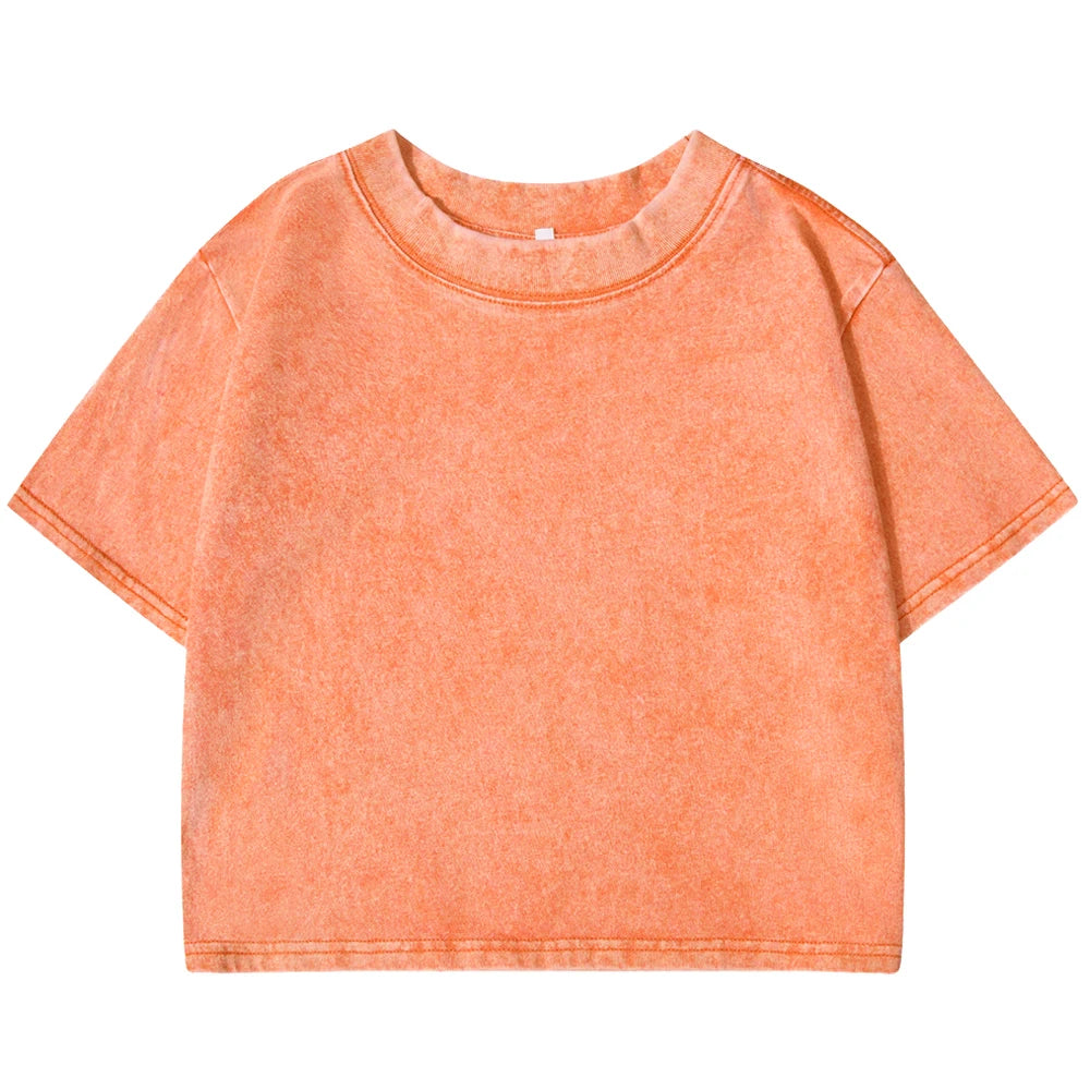 Thira Tee – Minimalista y Street