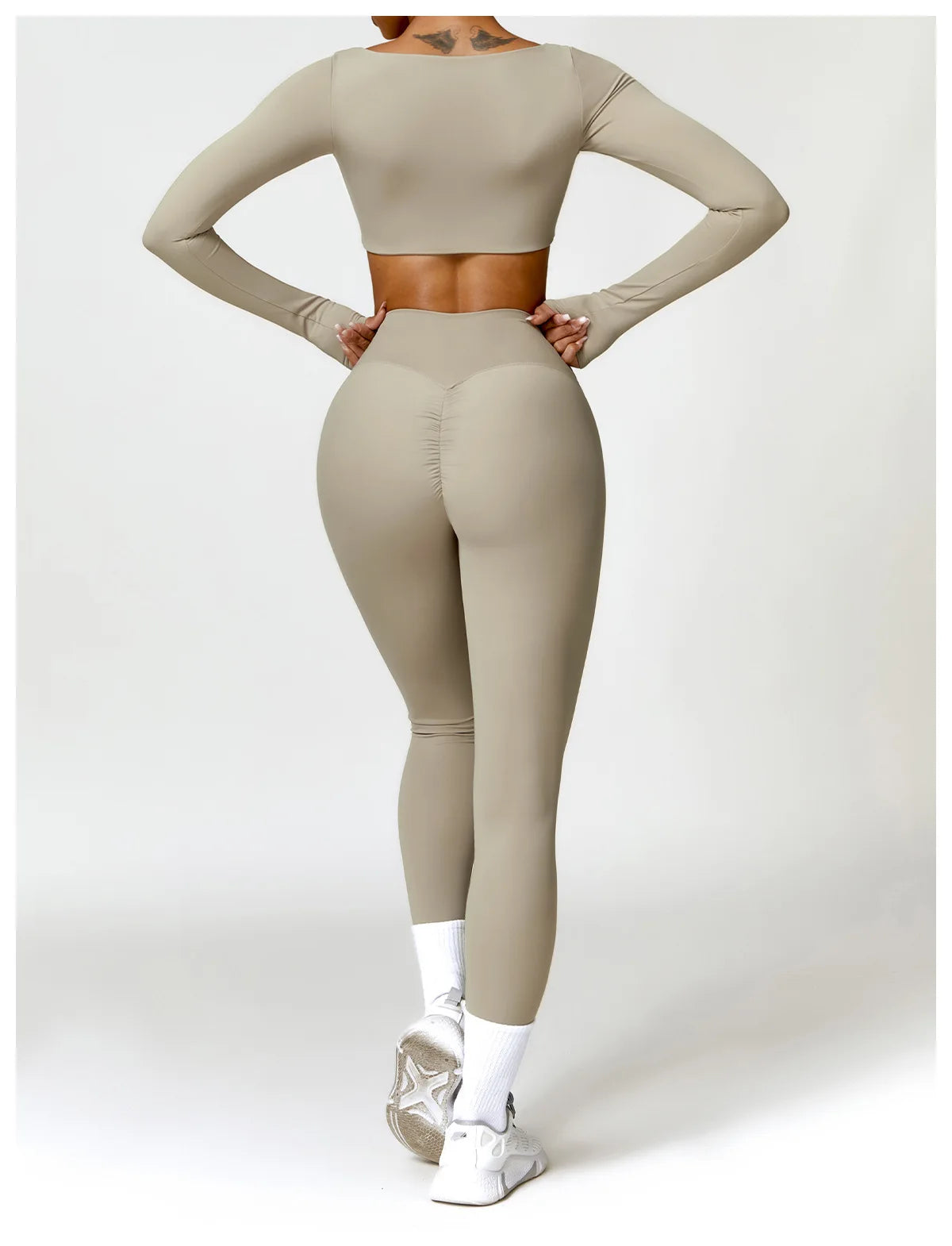 NirvaFit – Pantalones de Yoga Slim para Energía y Estilo Natural