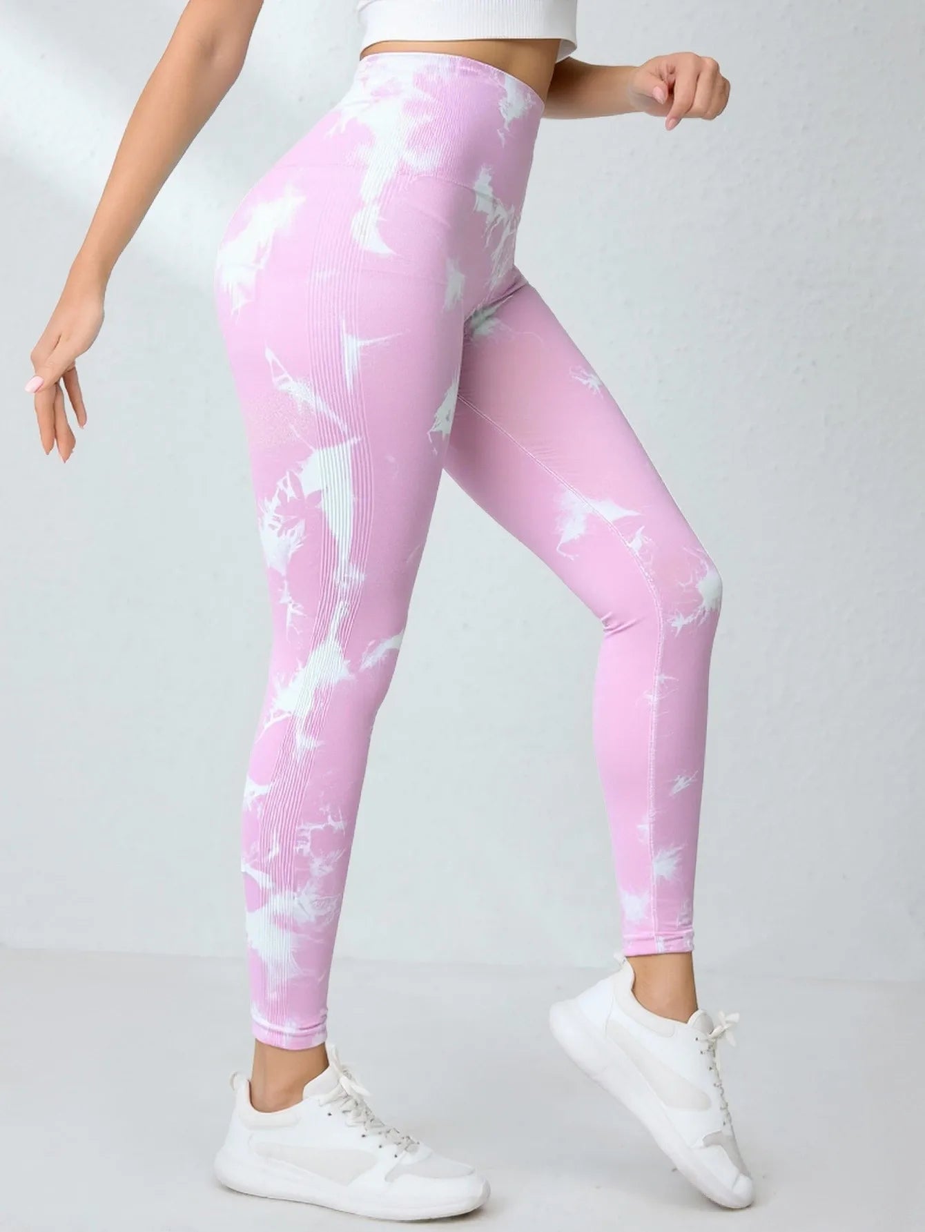 Aura Motion Leggings – Energy and Style for Yoga and Fitness