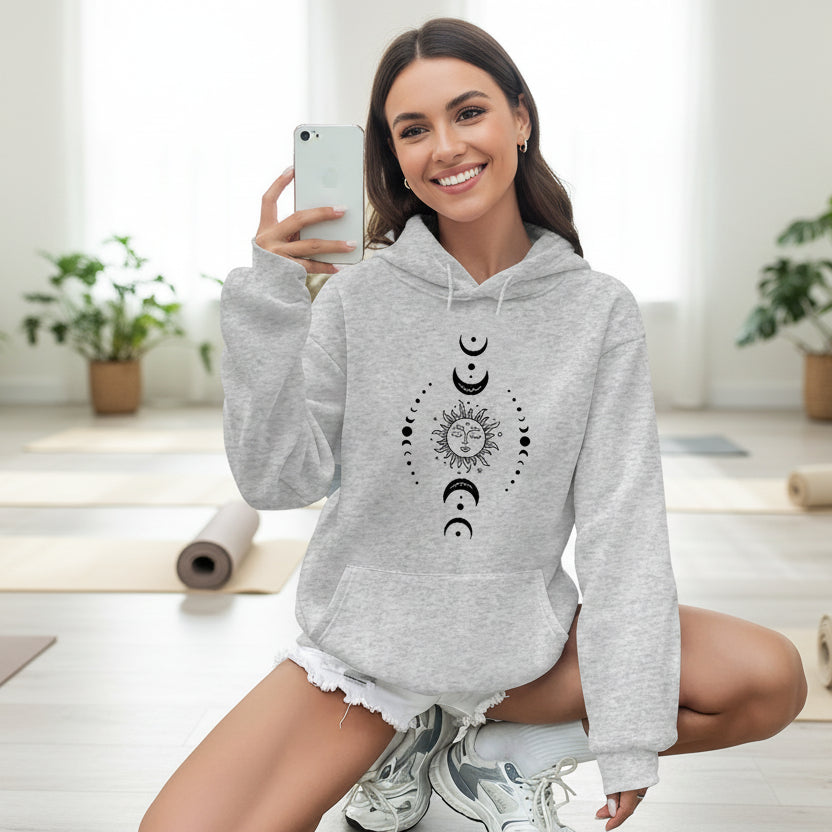 SunMoon Harmony Hoodie — Comodidad con Alma Celestial