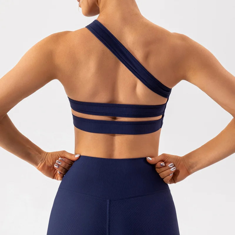 Menya Sculpt Top – Energy and Form
