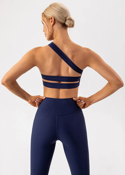 Menya Sculpt Top – Energy and Form