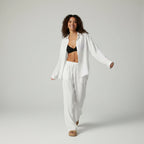 Silk Motion Set – Fluidity and Femininity